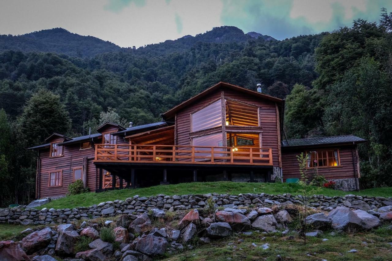 La Cabana Fishing Lodge Puerto Ramírez Eksteriør billede